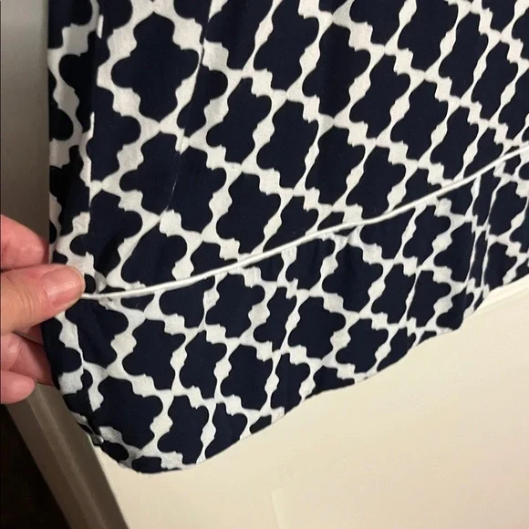 Escapada Navy and White Patterned Dress - Picture 6 of 8